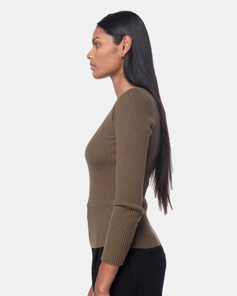 Curve Sweater in Sienna