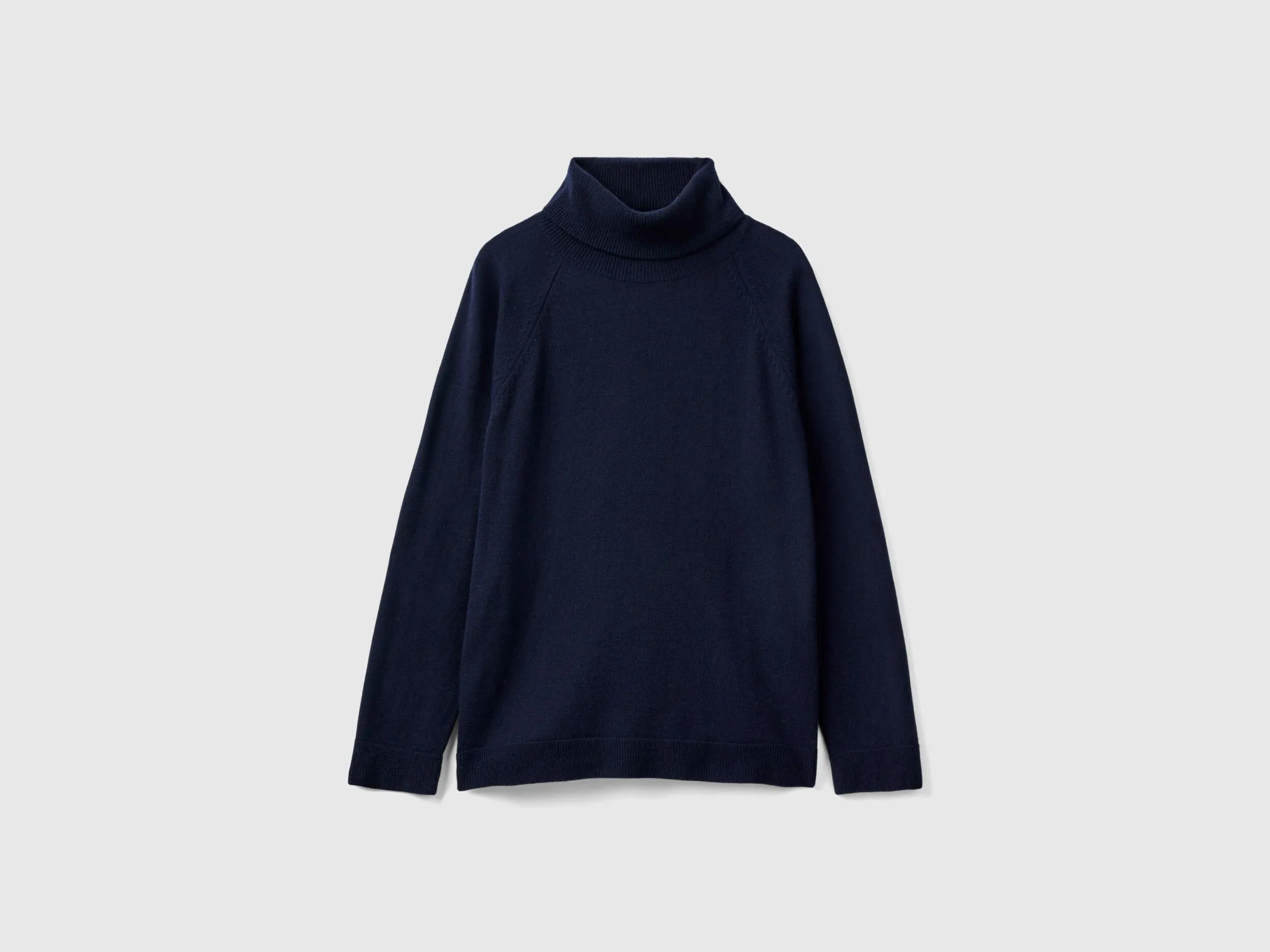 Dark blue turtleneck sweater in cashmere and wool blend - Dark Blue | Benetton