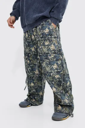 Elasticated Waist Wide Fit Camo Cargo Trouser | boohooMAN UK