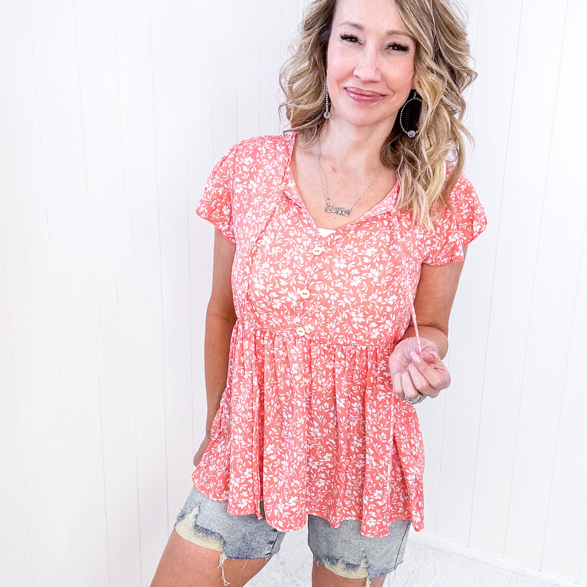 Flirty and Thriving Floral Flutter Sleeve Top in Peach