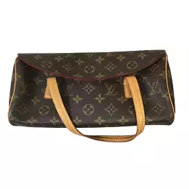 Handbag Luxury Designer By Louis Vuitton  Size: Medium