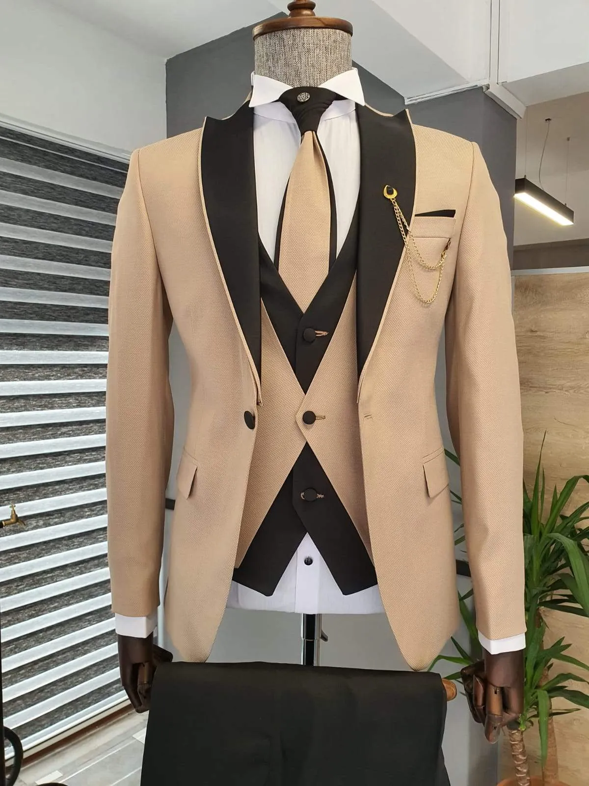 Lori Beige Slim Fit Peak Lapel Wedding Suit