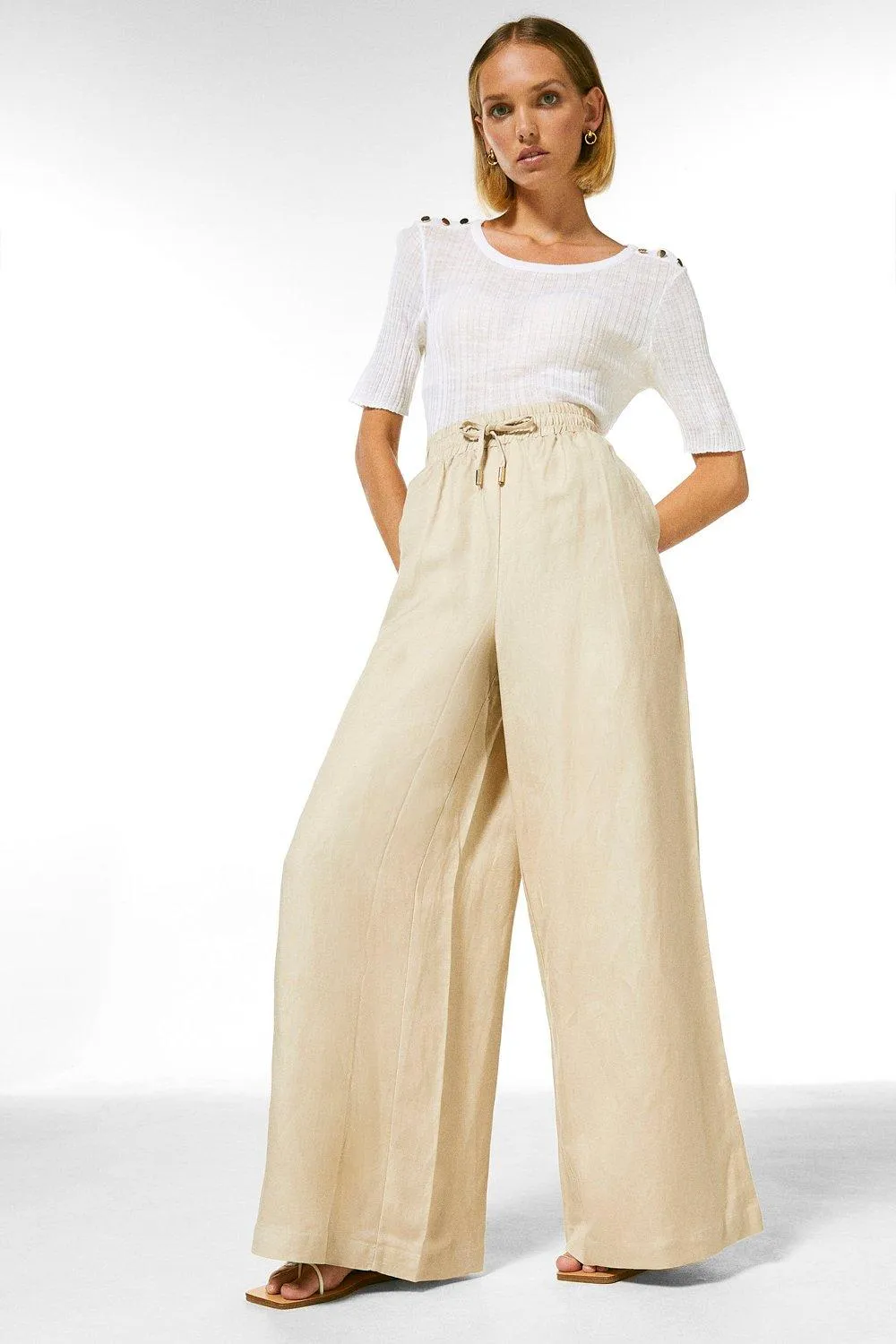 Petite Linen Viscose Woven Wide Leg Trouser | Karen Millen