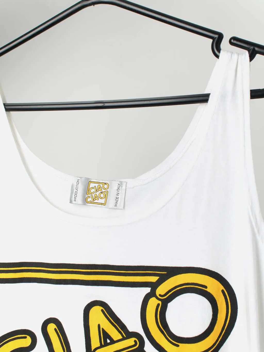 Vintage Ciao vest top in white and yellow – Medium / Large